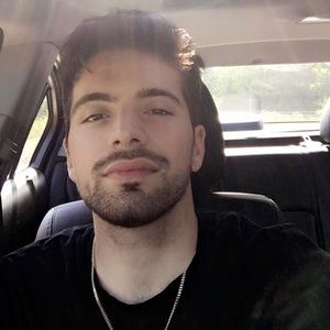 Meet your Posher, Francesco